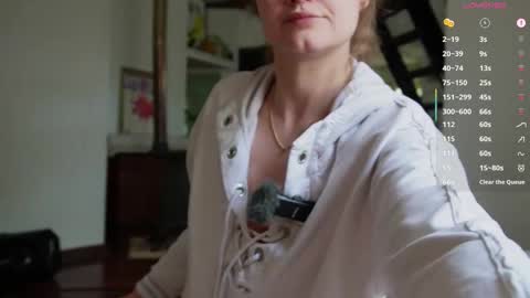 BELLE   online show from 10-26-25, 03:12