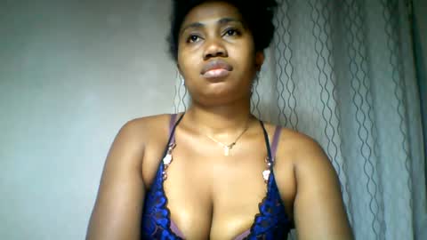 Snapshot of bellesur chatting on 06-23-26, 09:24 bellesur online show from 06-23-26, 09:24