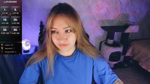 Snapshot of bellezza_ chatting on 01-11-25, 09:15 Your Annabelle Wolf online show from 01-11-25, 09:15
