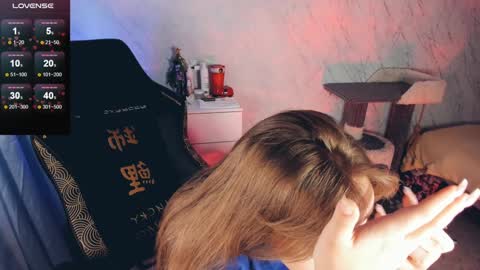 Snapshot of bellezza_ chatting on 01-12-25, 07:00 Your Annabelle Wolf online show from 01-12-25, 07:00