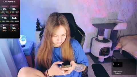 Snapshot of bellezza_ chatting on 01-12-25, 01:16 Your Annabelle Wolf online show from 01-12-25, 01:16