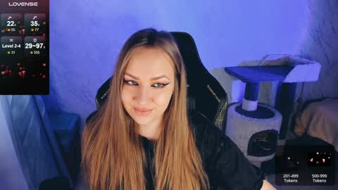Snapshot of bellezza_ chatting on 01-20-25, 06:42 Your Annabelle Wolf online show from 01-20-25, 06:42