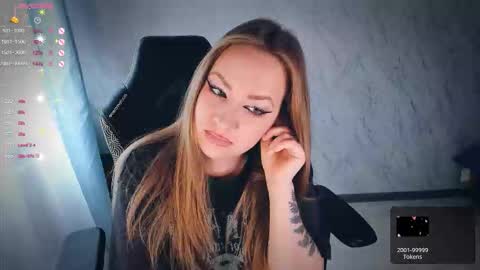 Snapshot of bellezza_ chatting on 10-10-25, 10:14 Your Annabelle Wolf online show from 10-10-25, 10:14