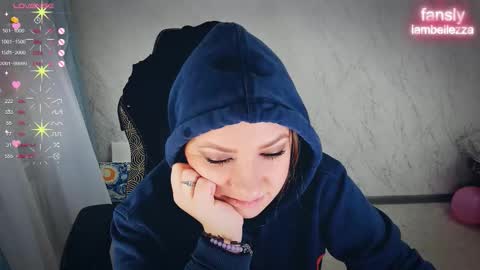 Your Annabelle Wolf  online show from 11-28-25, 11:35