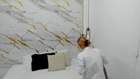 Snapshot of bellota_flak chatting on 02-09-25, 03:32 Bellota Flak online show from 02-09-25, 03:32