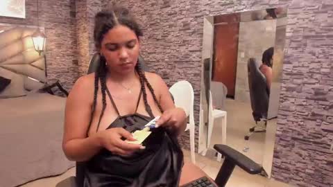 Belly online show from 10-08-25, 03:15