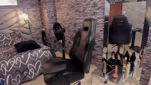 Belly online show from 12-18-25, 03:34