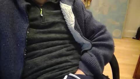 Snapshot of bemichel chatting on 02-11-26, 06:13 jaimetout online show from 02-11-26, 06:13