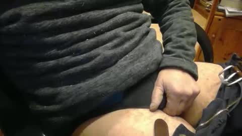 Snapshot of bemichel chatting on 02-19-26, 05:31 jaimetout online show from 02-19-26, 05:31