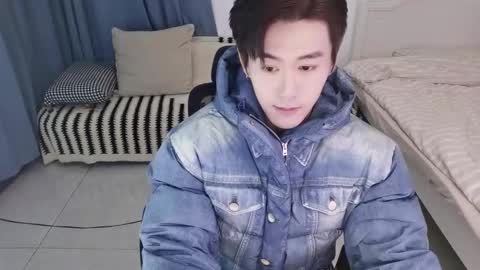 Ben online show from 10-25-25, 03:18