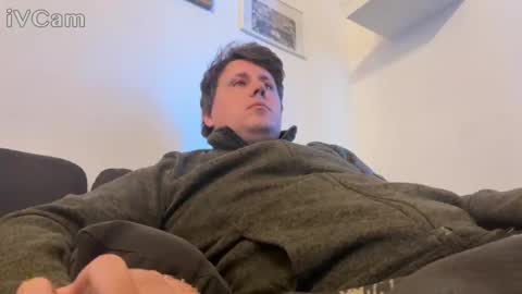 ben_2456 online show from 04-08-26, 06:24