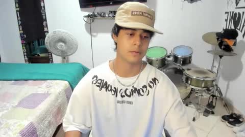 Snapshot of ben_falcon chatting on 03-27-26, 03:01 Ben online show from 03-27-26, 03:01