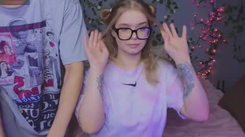 KENDALL  NATHAN online show from 04-28-26, 08:19