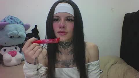 Tiffany and Bengie online show from 10-16-25, 03:40