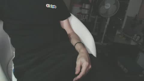 Snapshot of benijamin chatting on 12-09-24, 11:45 benijamin online show from 12-09-24, 11:45