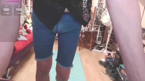 Snapshot of benijamin chatting on 12-12-24, 09:40 benijamin online show from 12-12-24, 09:40