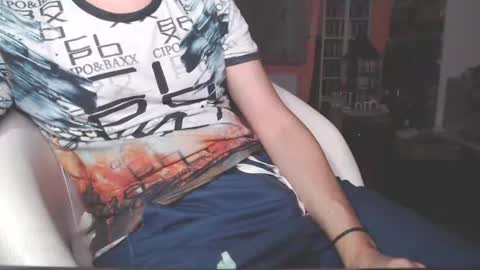 Snapshot of benijamin chatting on 02-11-25, 10:07 benijamin online show from 02-11-25, 10:07