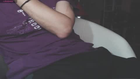 Snapshot of benijamin chatting on 09-08-25, 08:41 benijamin online show from 09-08-25, 08:41