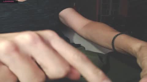 Snapshot of benijamin chatting on 10-05-25, 09:45 benijamin online show from 10-05-25, 09:45