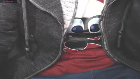 Snapshot of benijamin chatting on 10-19-25, 08:20 benijamin online show from 10-19-25, 08:20