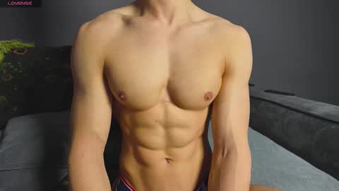 benjaminkarl02 online show from 10-30-25, 01:34