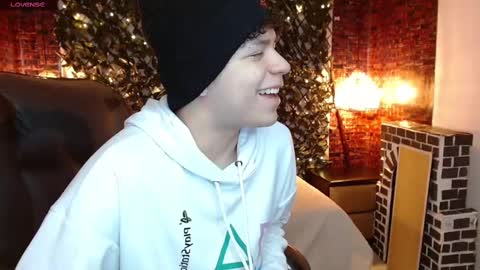 BENJAMIN online show from 12-18-24, 07:30