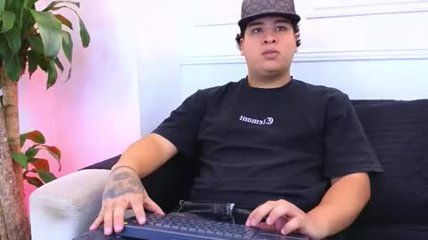 bennett_alejoo online show from 02-04-26, 06:47