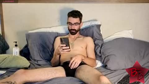 benny_boy95 online show from 10-09-25, 02:20