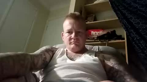 bennyinbrissy online show from 04-29-26, 04:11