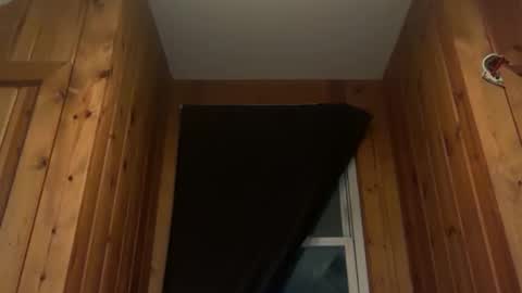 benny and innocentvixon online show from 04-18-26, 02:04