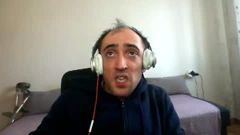 bentish online show from 02-08-26, 08:51