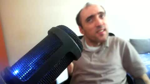 Snapshot of bentish chatting on 05-11-26, 11:38 bentish online show from 05-11-26, 11:38