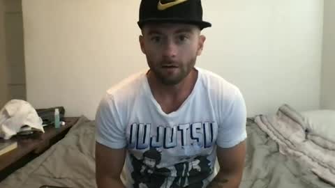 Snapshot of bentleysmooth chatting on 08-02-26, 04:49 bentleysmooth online show from 08-02-26, 04:49