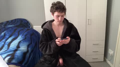 Snapshot of benwardle123 chatting on 03-11-25, 03:12 READ MY BIO ---  --- READ MY BIO online show from 03-11-25, 03:12