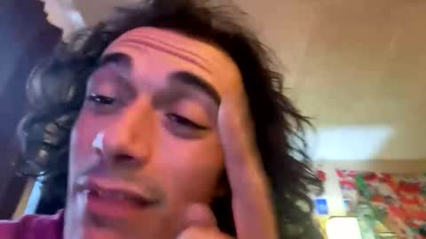 Snapshot of benwylder91 chatting on 11-28-25, 07:38 benwylder91 online show from 11-28-25, 07:38