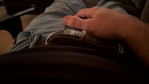 Snapshot of benz10001 chatting on 12-07-24, 11:34 benz10001 online show from 12-07-24, 11:34