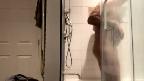 Snapshot of benz10001 chatting on 12-13-24, 04:00 benz10001 online show from 12-13-24, 04:00