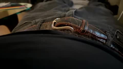 Snapshot of benz10001 chatting on 01-18-25, 08:51 benz10001 online show from 01-18-25, 08:51