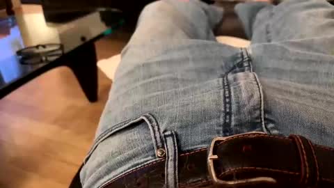 Snapshot of benz10001 chatting on 01-26-25, 02:24 benz10001 online show from 01-26-25, 02:24