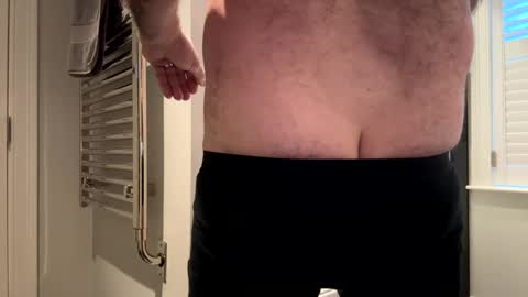 Snapshot of benz10001 chatting on 01-27-25, 12:37 benz10001 online show from 01-27-25, 12:37