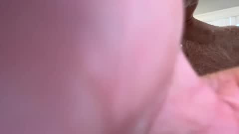 Snapshot of benz10001 chatting on 02-02-25, 02:13 benz10001 online show from 02-02-25, 02:13