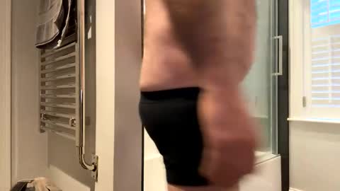 Snapshot of benz10001 chatting on 03-12-25, 11:31 benz10001 online show from 03-12-25, 11:31