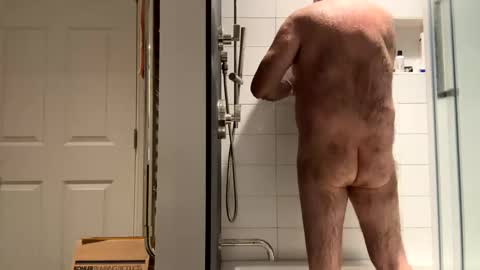 Snapshot of benz10001 chatting on 09-09-25, 11:26 benz10001 online show from 09-09-25, 11:26