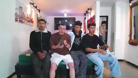 benz boys online show from 11-23-25, 11:54