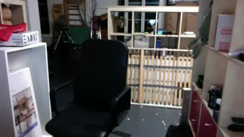 Snapshot of berg_boy chatting on 12-12-24, 10:52 Martin online show from 12-12-24, 10:52