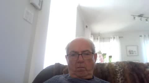 bernard1102 online show from 07-11-26, 01:47
