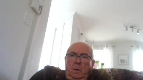 bernard1102 online show from 07-23-26, 12:14