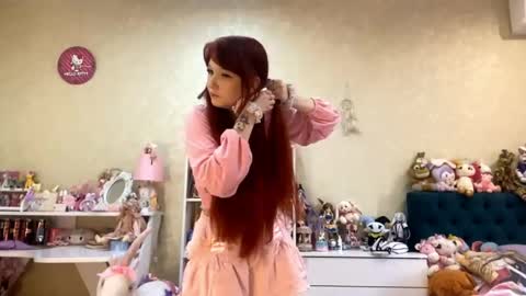 Eva  online show from 04-14-26, 07:14