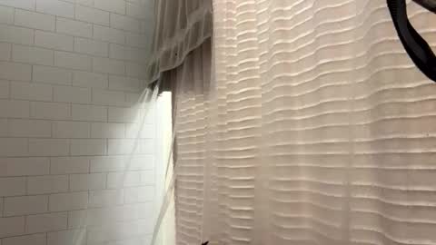 berriess_ online show from 04-26-26, 01:20