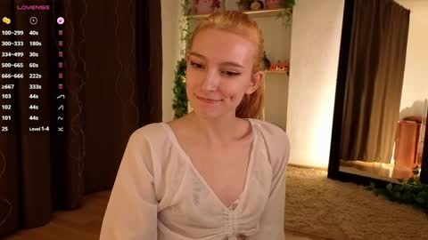 Hi Im NikaComing back online on Monday 3 online show from 04-19-26, 01:54